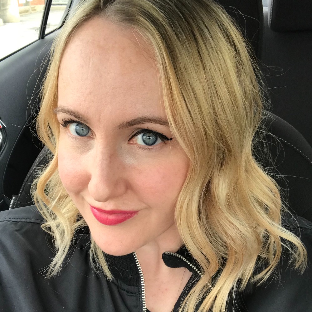 Meet your Posher, Pamela